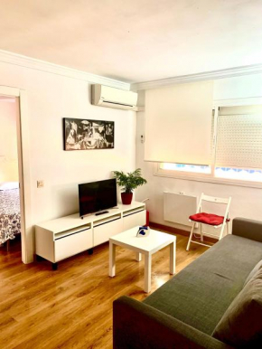 Ana's Apartment parking gratuito